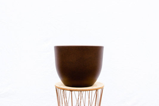 Pot Eggy Bronze – Moderner Pflanzentopf D65 x H51 cm